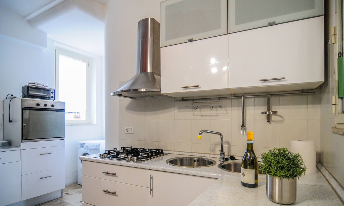 Santa Maria degli Angeli House | Romantic apartment with courtyard