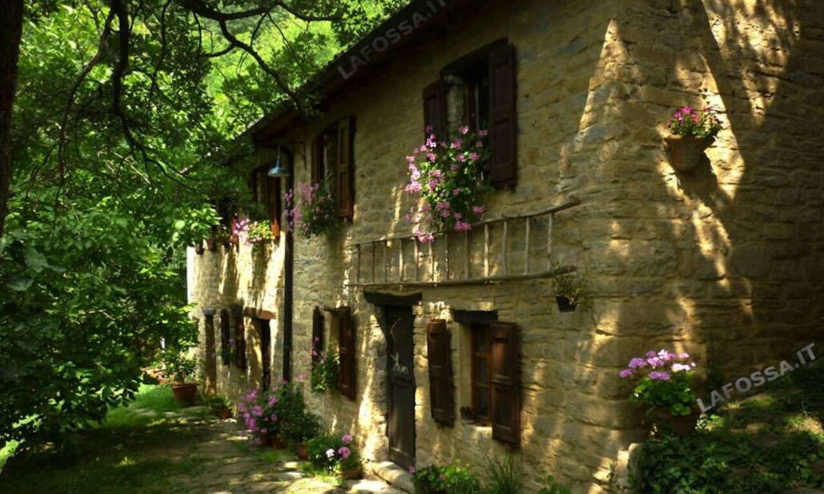 Vetto Bed & Breakfast | Romantic house in the woods - lafossa.eu Breakfast included