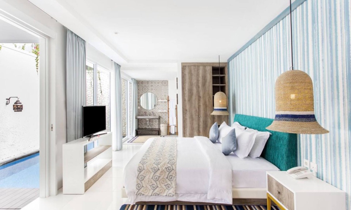 Kuta Selatan Villa | Romantic Villa Situated in A Beachfront Resort, Tanjung Benoa, Nusa Dua
