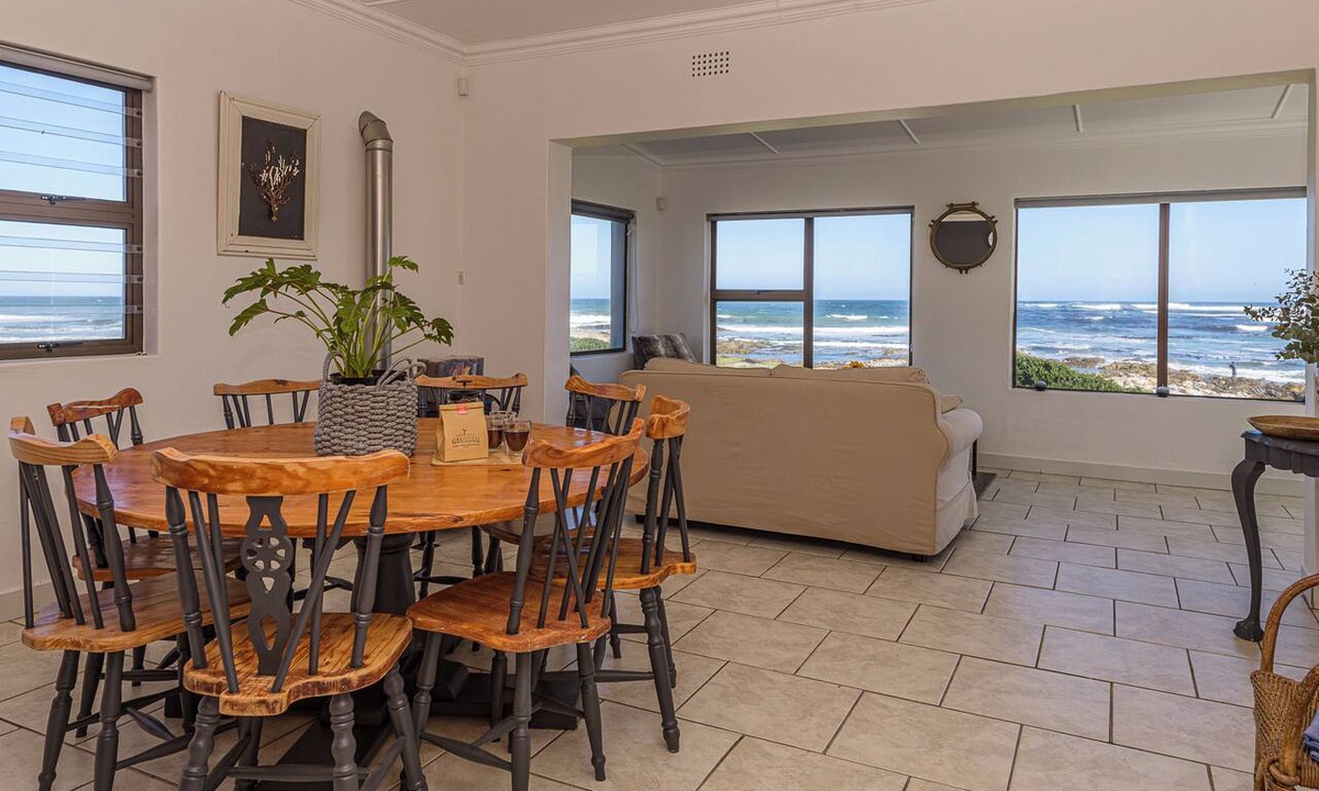 Kleinbaai Cottage | Rustic 3 Bedroom Beach Cottage, perfect for a peaceful getaway.