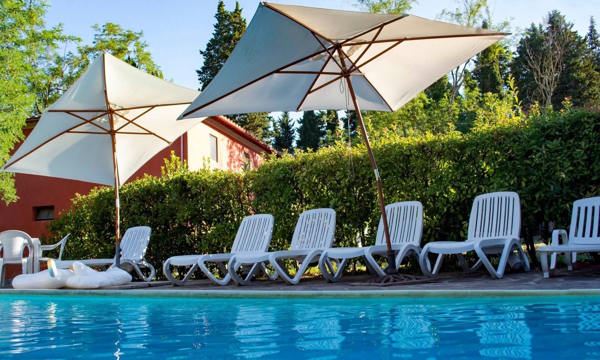 Ghizzano Apartment | Rustikale Wohnung mit Swimmingpool in den Hügeln der Toskana by Interhome
