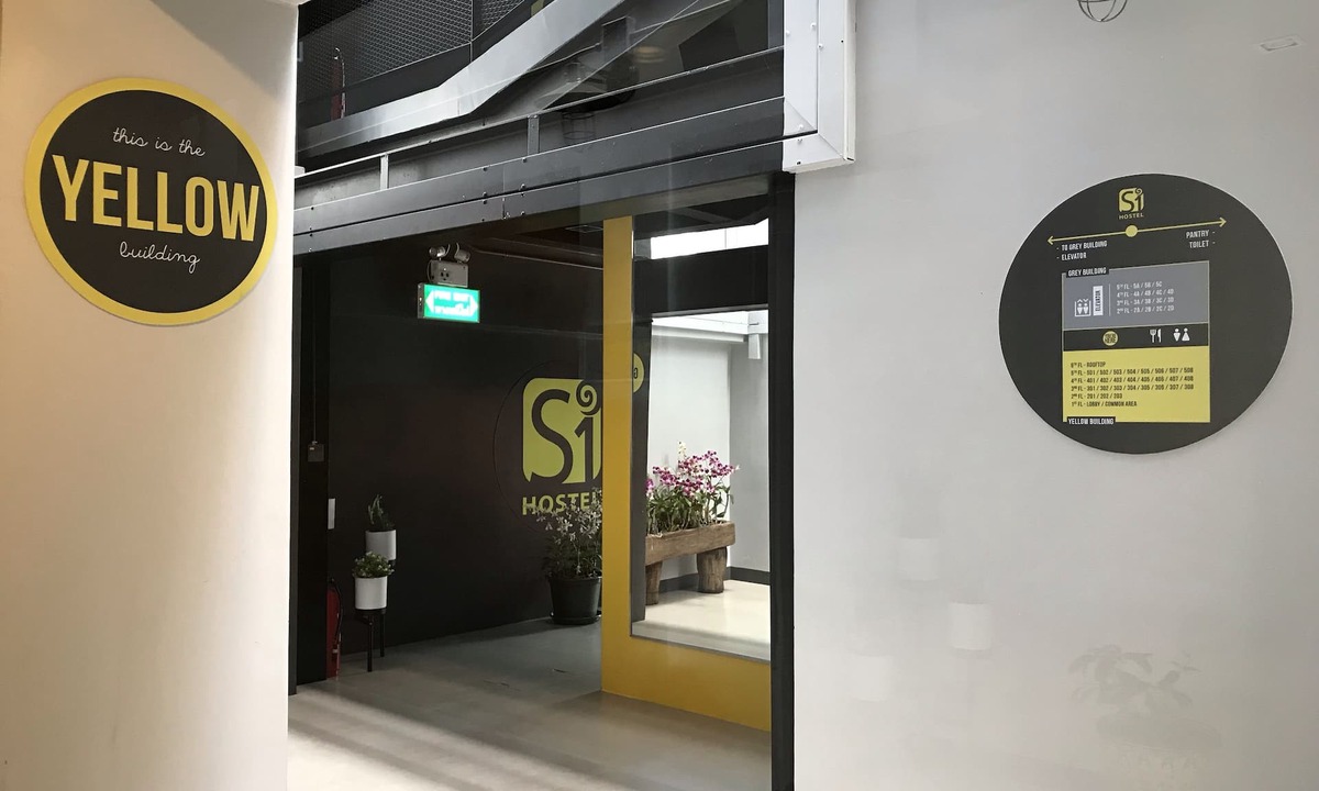 Thung Maha Mek Hostel | S1 Hostel