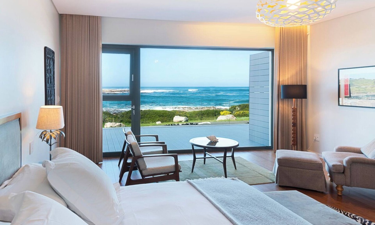Sandbaai House | Schulphoek House