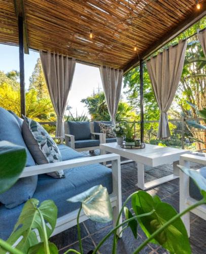 Constantia Kloof House | Serene Place Guest House & Conference Venue AFFORDABLE LUXURY WITH BACKUP POWER