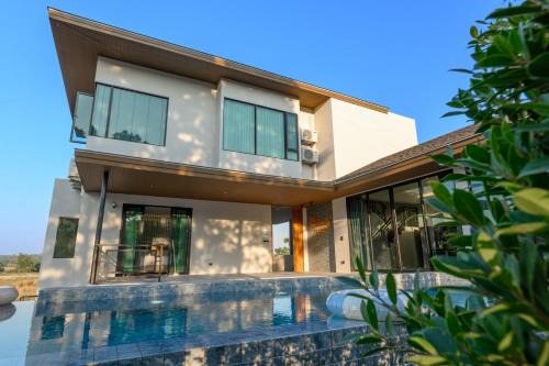 Khao Kho Villa | Six elements pool villa khaokho