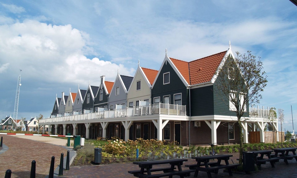 Uitdam Apartment | Spacious holiday home on the Markermeer