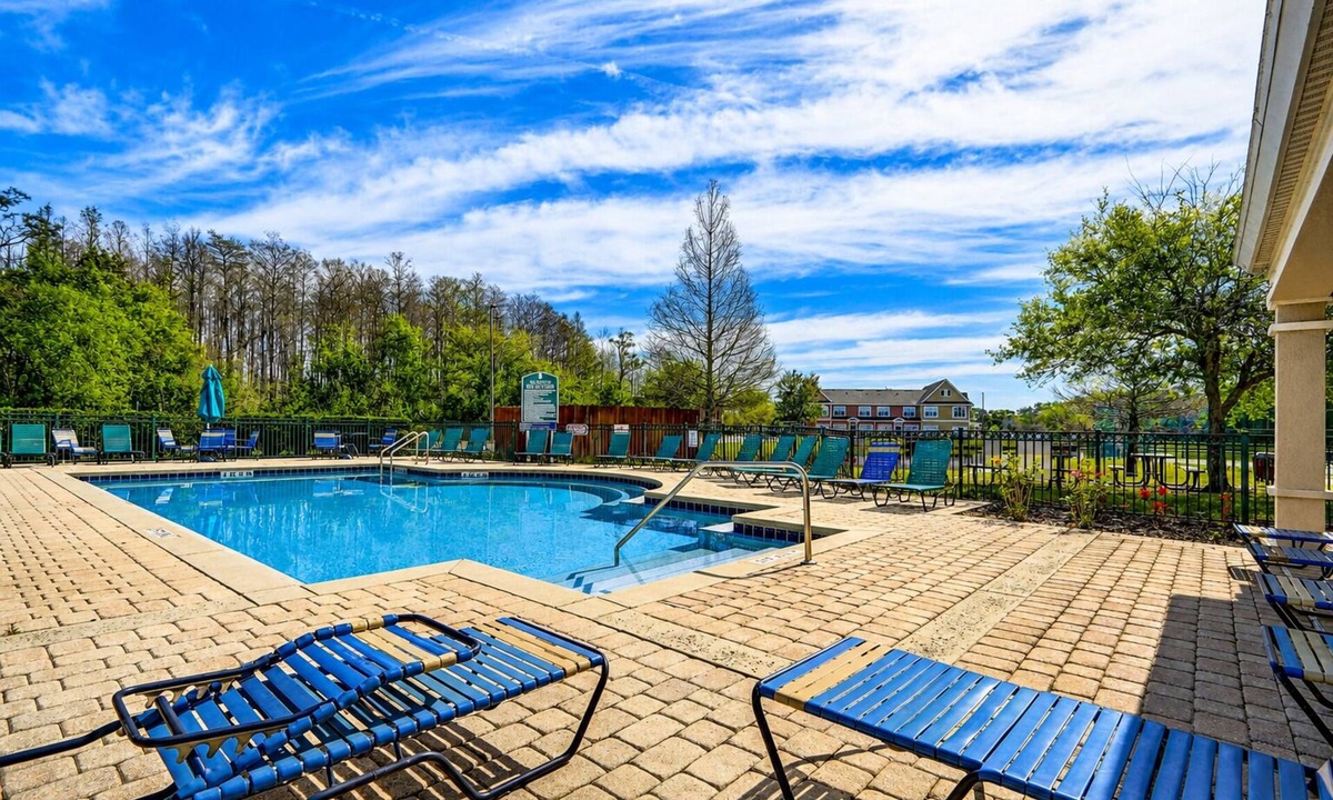 Venetian Bay Villages House | Spacious townhouse with jetted tub, game room, heated pool & fitness amenities