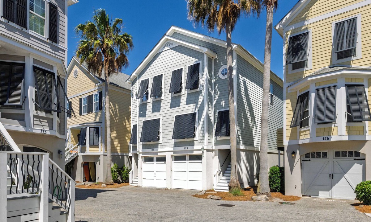 Waters Edge House | Stay at Sail Away - Riverfront Views
