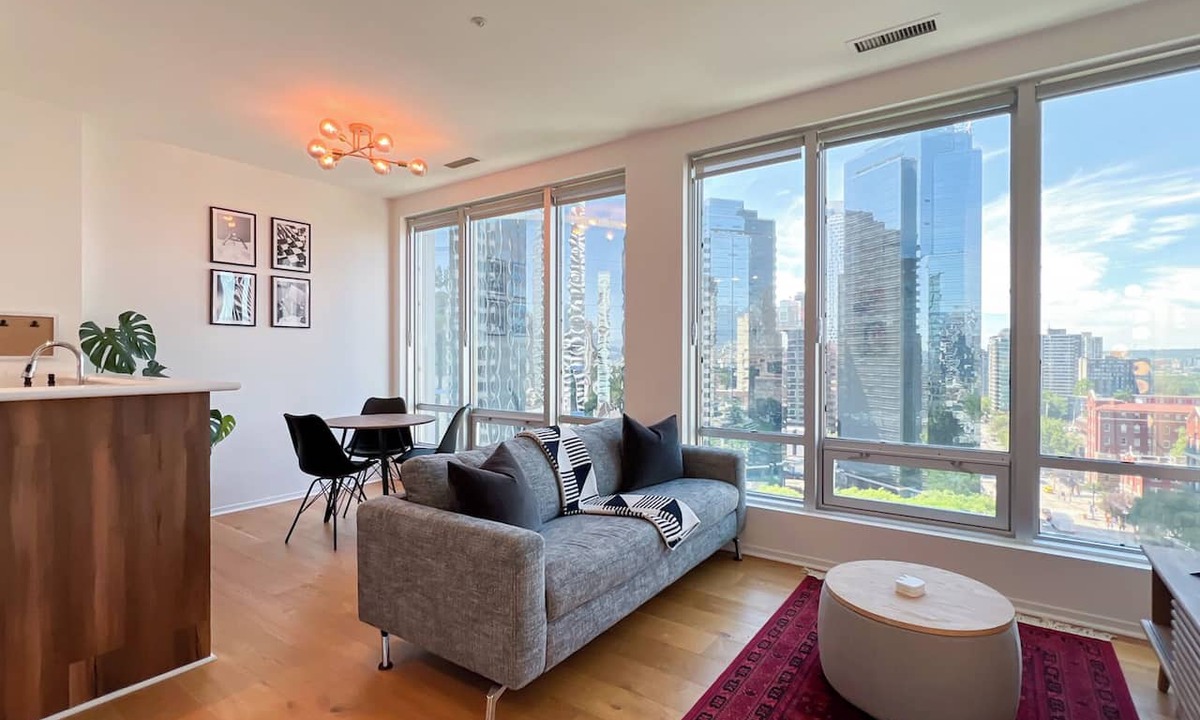 Downtown Vancouver Condo | Stunning 1-Bedroom Condo in the Heart of Vancouver