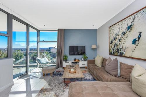 Greater Johannesburg Metropolitan Area Apartment | Stunning 2 Bedroom Apartment in Rosebank