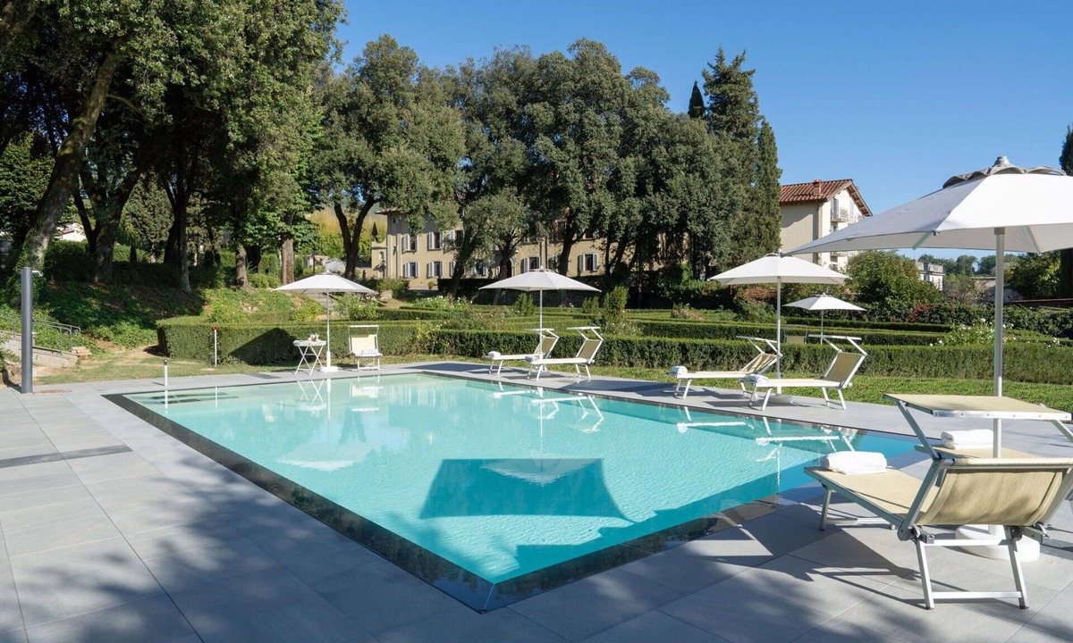 Ronta Villa | Stunning private villa for 26 people with hot tub, private pool, WIFI, TV and panoramic view