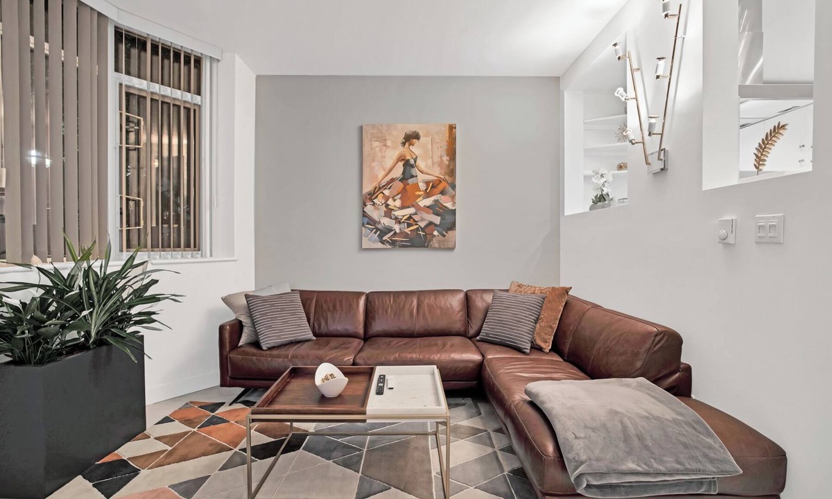 Coal Harbour House | Stylish Coal Harbour Townhome in the Heart of Downtown Vancouver