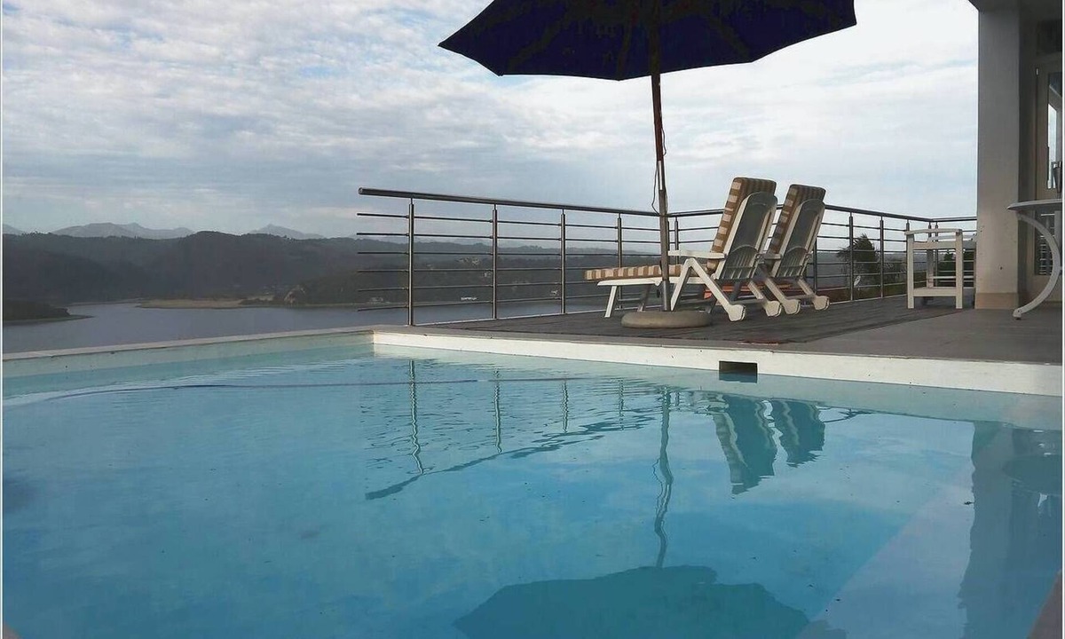 Wilderness Beach Bed & Breakfast | Summerlane BnB - Room Poseidon with Terrace and garden view