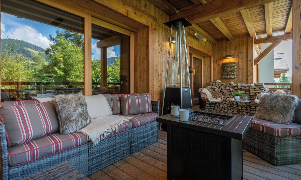 Megeve Apartment | Sundance Kid Loft - mountain apartment with gym access - OVO Network