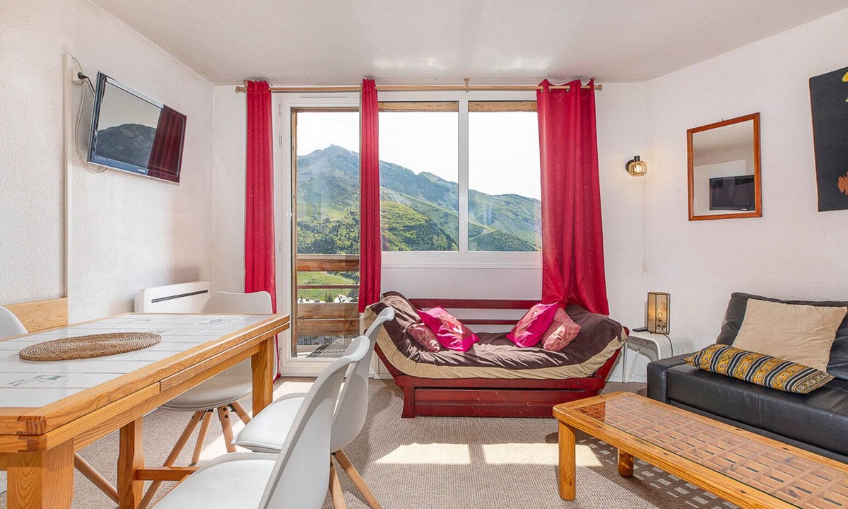 Avoriaz Apartment | Sunny 4-room duplex in Avoriaz for 6