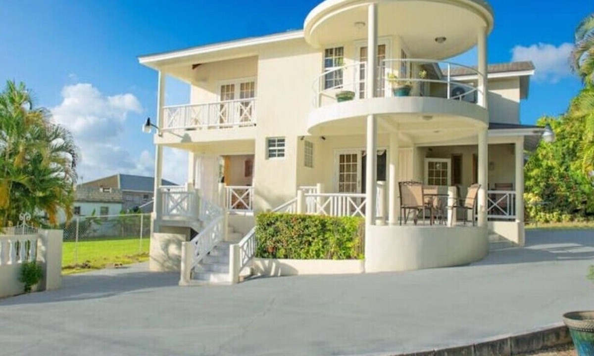 Porters House | Sunset Nook: Cozy one bedroom apartment
