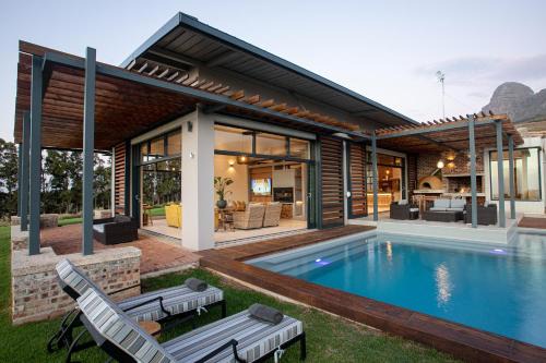 Stellenbosch Villa | Taaibosch Collection