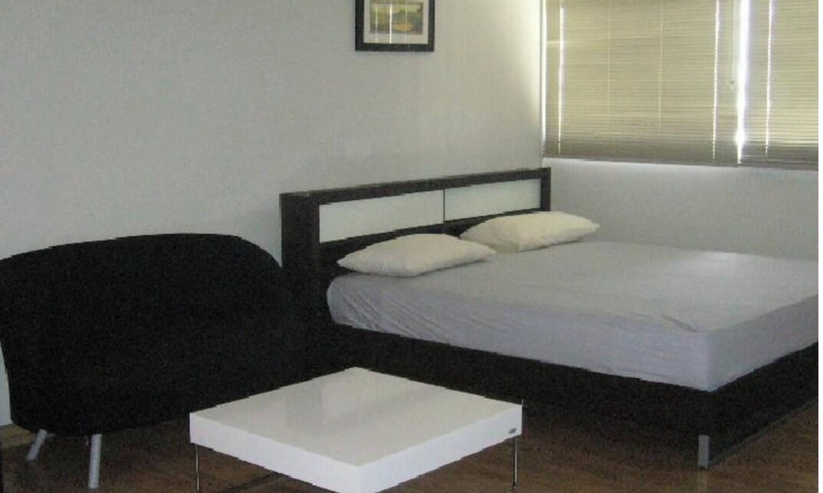 Ban Mai Bed & Breakfast | Thailand Taxi&apartment Hostel