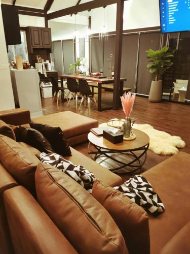Khanong Phra House | The Balcony pool villa