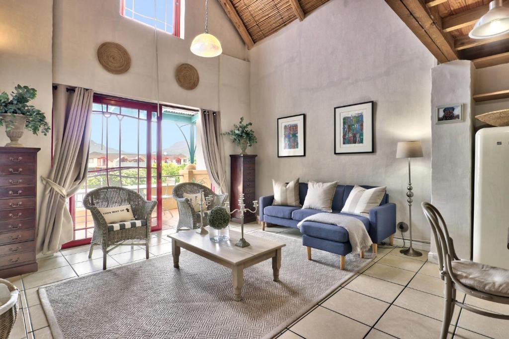 Scott Estate Apartment | The Beach Loft