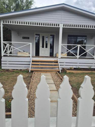 Braidwood House | The Bungalow On Wilson