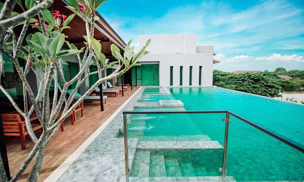 Ayutthaya Hotel | The Cavalli Casa Resort