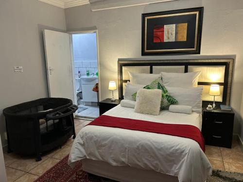 Krugersdorp House | The Family Room