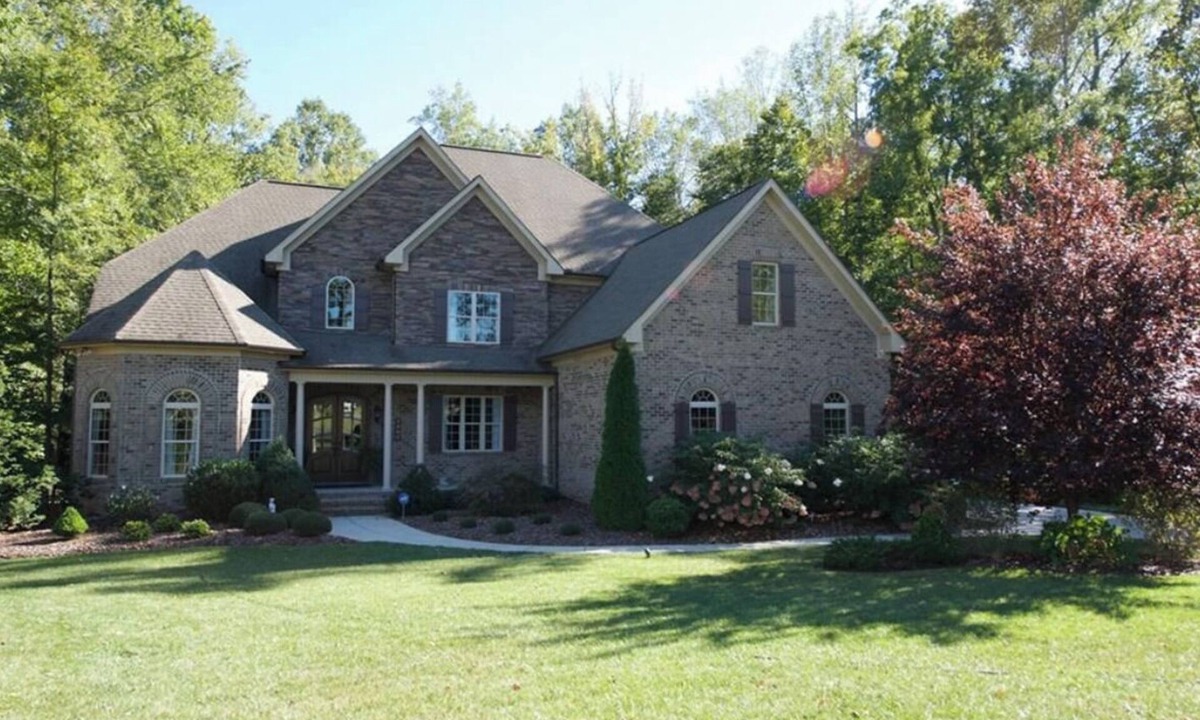 Summerfield House | The Jasper - Experience Elevated Luxury