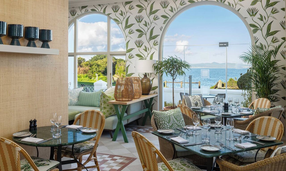 Hermanus City-Centre Hotel | The Marine Hermanus