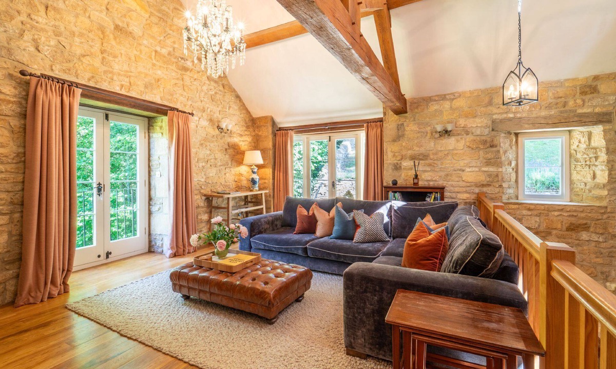 Blockley Cottage | The Mill - a cottage that sleeps 6 guests in 3 bedrooms