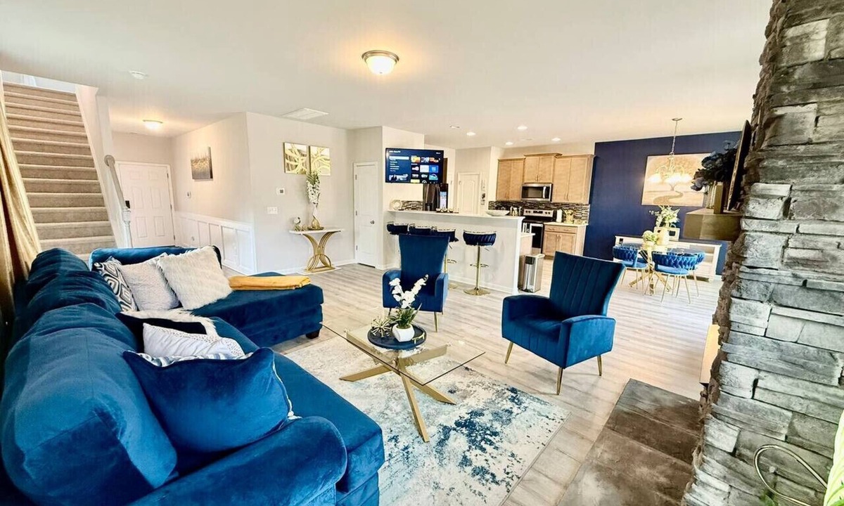 Greensboro House | The relax and cozy house in Greensboro.