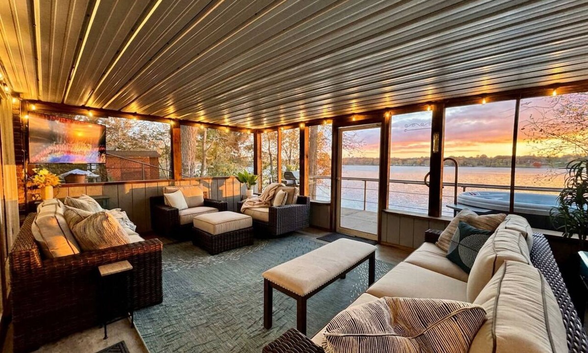 Decatur House | The Ridge | Lake Front | Hot Tub | Kayak+Pvt Dock
