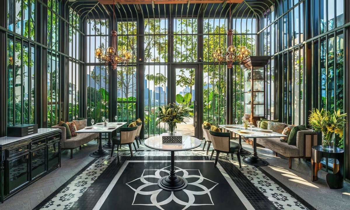 Lumphini Hotel | The Ritz-Carlton, Bangkok