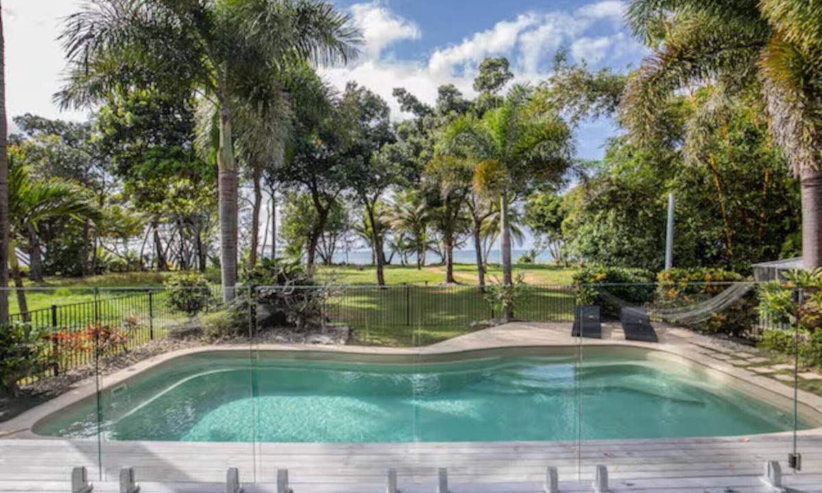 Wongaling Beach House | The Sandpit - Absolute Beachfront Escape