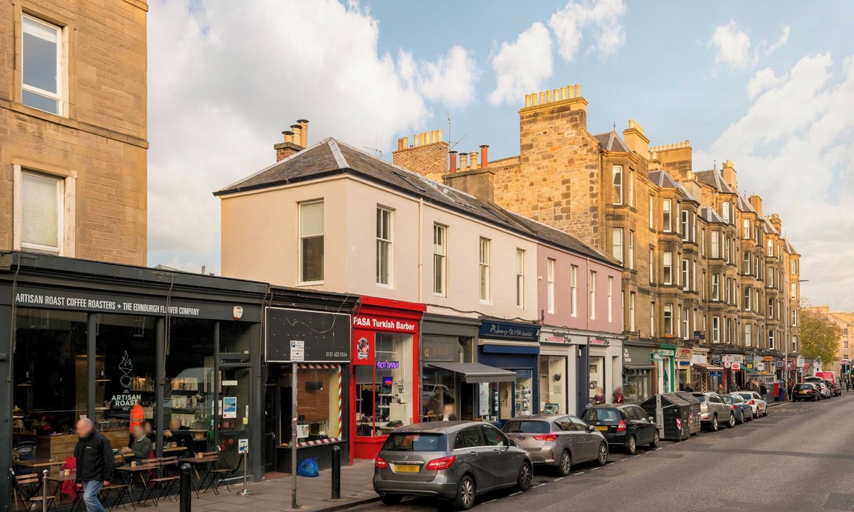 Stockbridge Apartment | The Stockbridge Photography Studio, 3 bedrooms, 1 bath