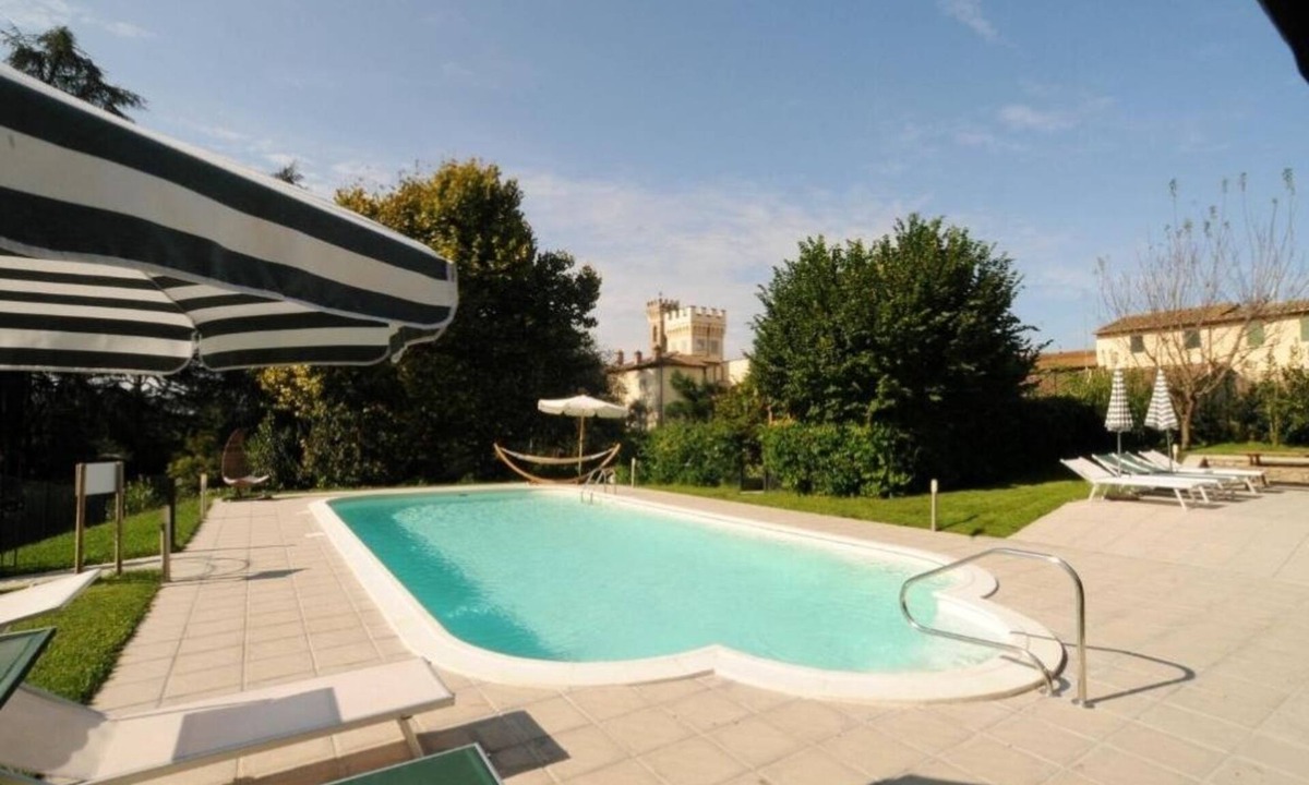 Scarperia e San Piero Apartment | The Suite