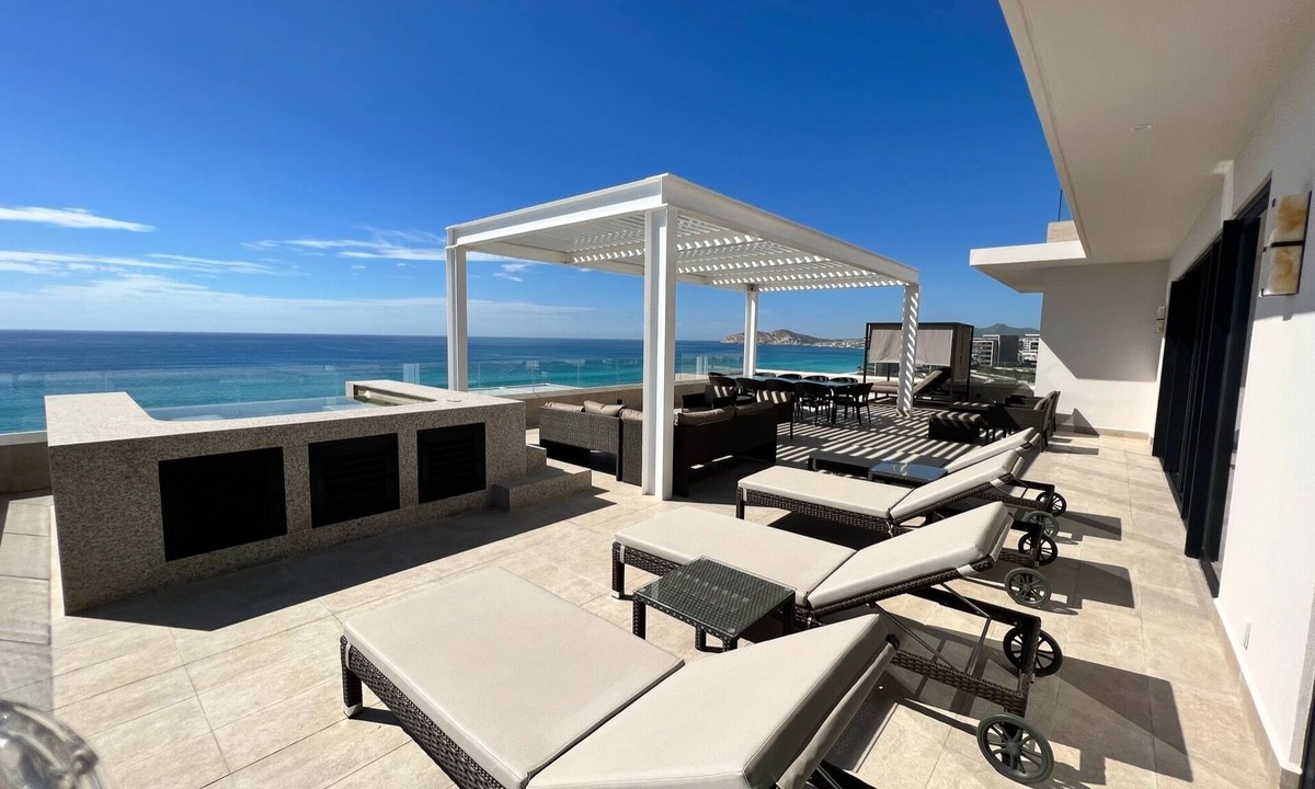 Santa Rosa Resort | Three Bedroom Oceanfront Penthouse at Villa La Valencia for New Years!