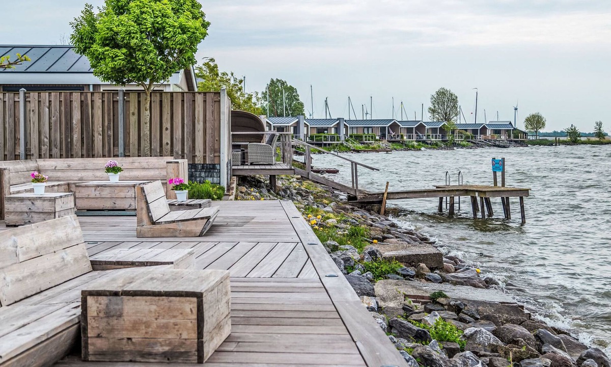 Bovenkarspel House | Tiny Lodge 4 by Interhome