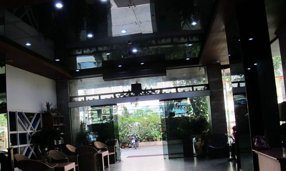 Rong Muang Hotel | Tongpoon Hotel