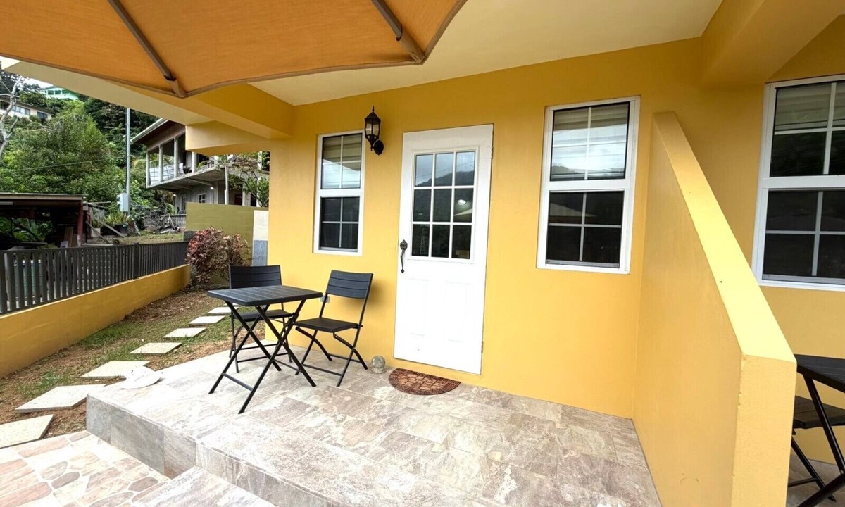 Charlotteville Apartment | Topriver View 1-bd Apt - 5 min walk to beach in perfect Charlotteville with AC