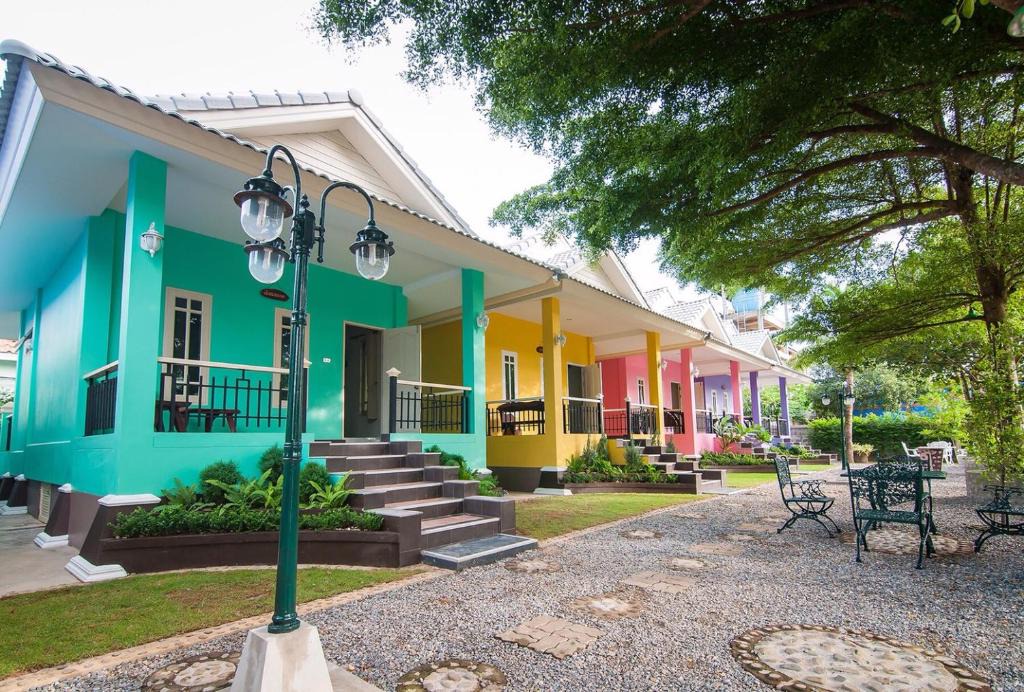 Chanthaburi Resort | Tum Baan Suan ตุ่มบ้านสวน