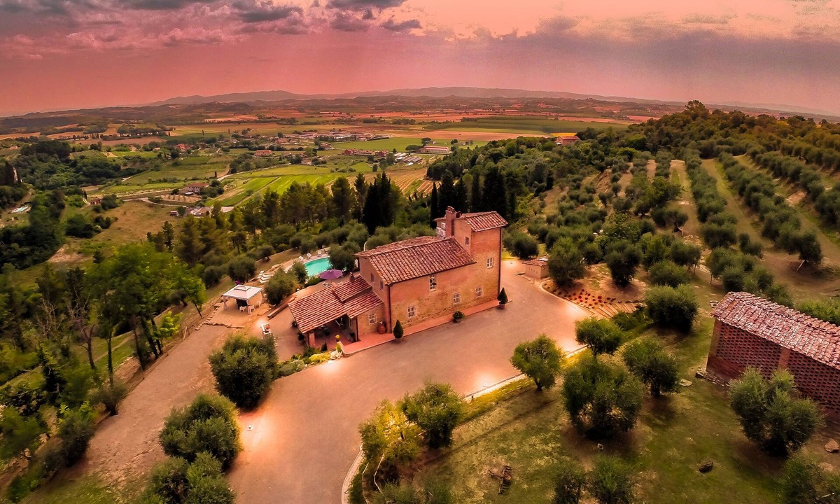 Palaia Villa | TUSCANY LUXURY Villa Larino