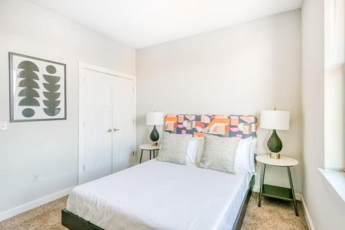 Music Row Apartment | TWO CozySuites Classy Music Row Condos Nashville