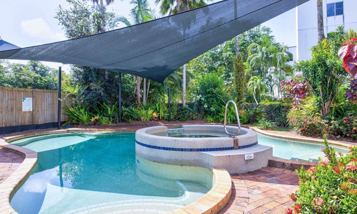 Wongaling Beach House | Ulysses 10 Ocean Dunk Island Views