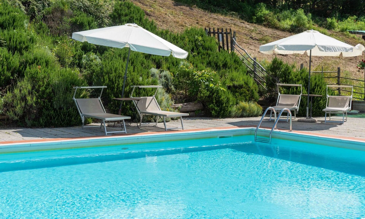Dicomano House | Universal Harmony - Cardellino Farmhouse with Mountain View and Shared Pool