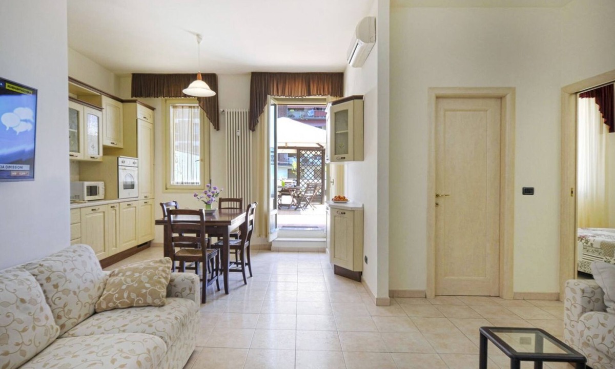 San Donato Apartment | UR-NEST Sacco, Comfortable apartment