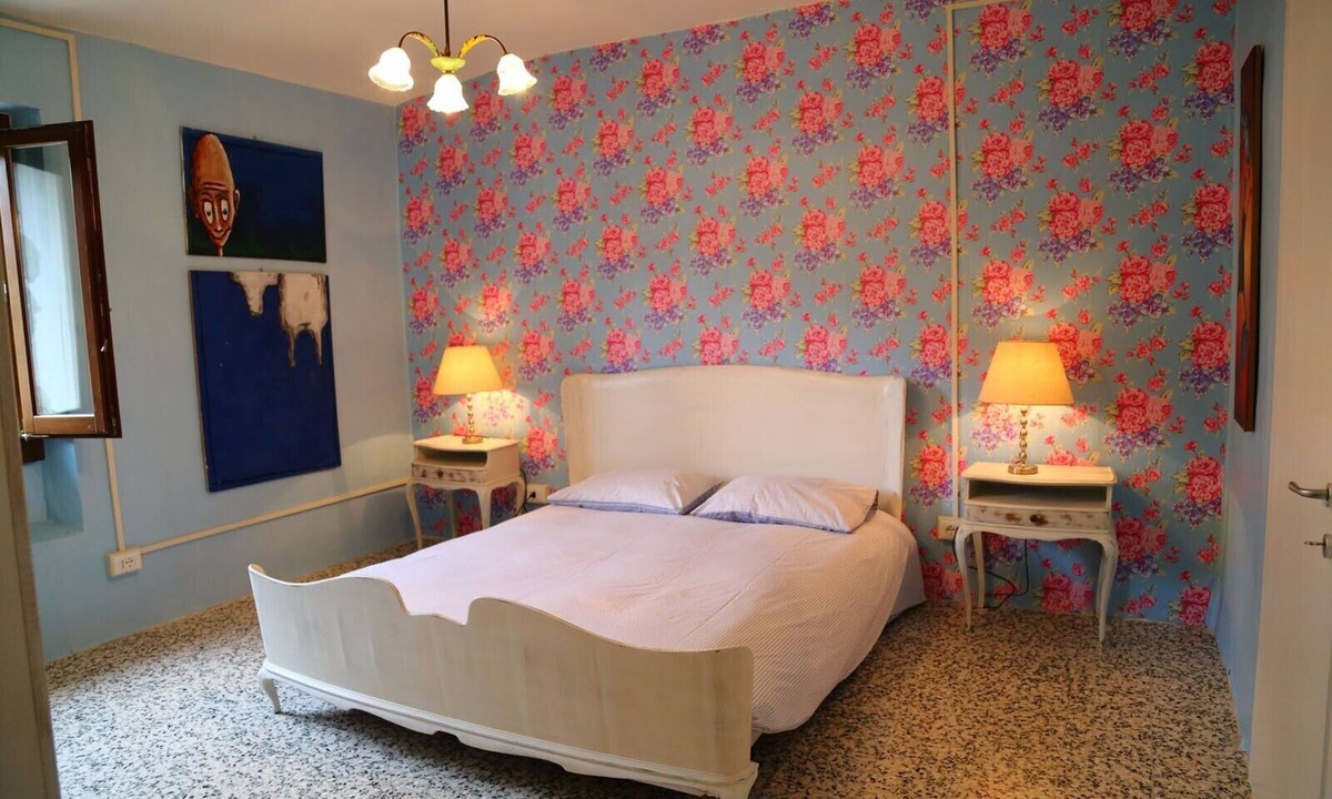 Modigliana House | Vacation Home "Re Piano Le Colline" with Shared Pool, Private Terrace & Wi-Fi