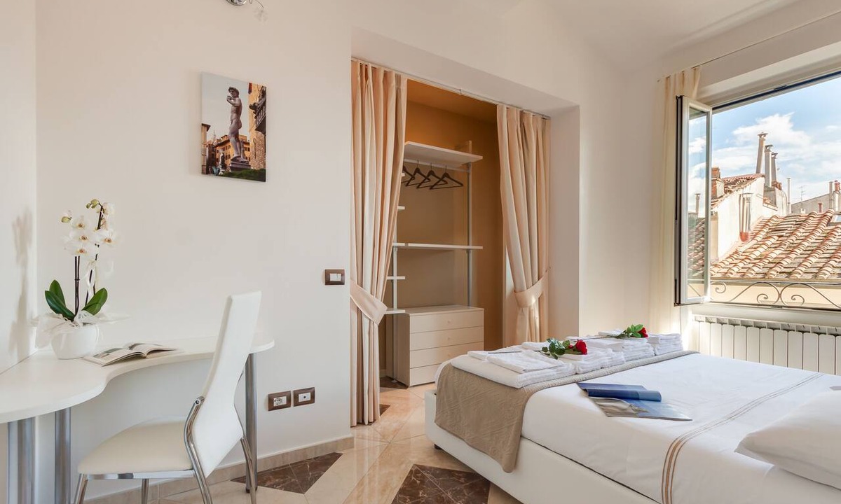 San Lorenzo Apartment | 💥"Venere Suite" - in the heart of Florence! A/C - WiFi superfast! 💥