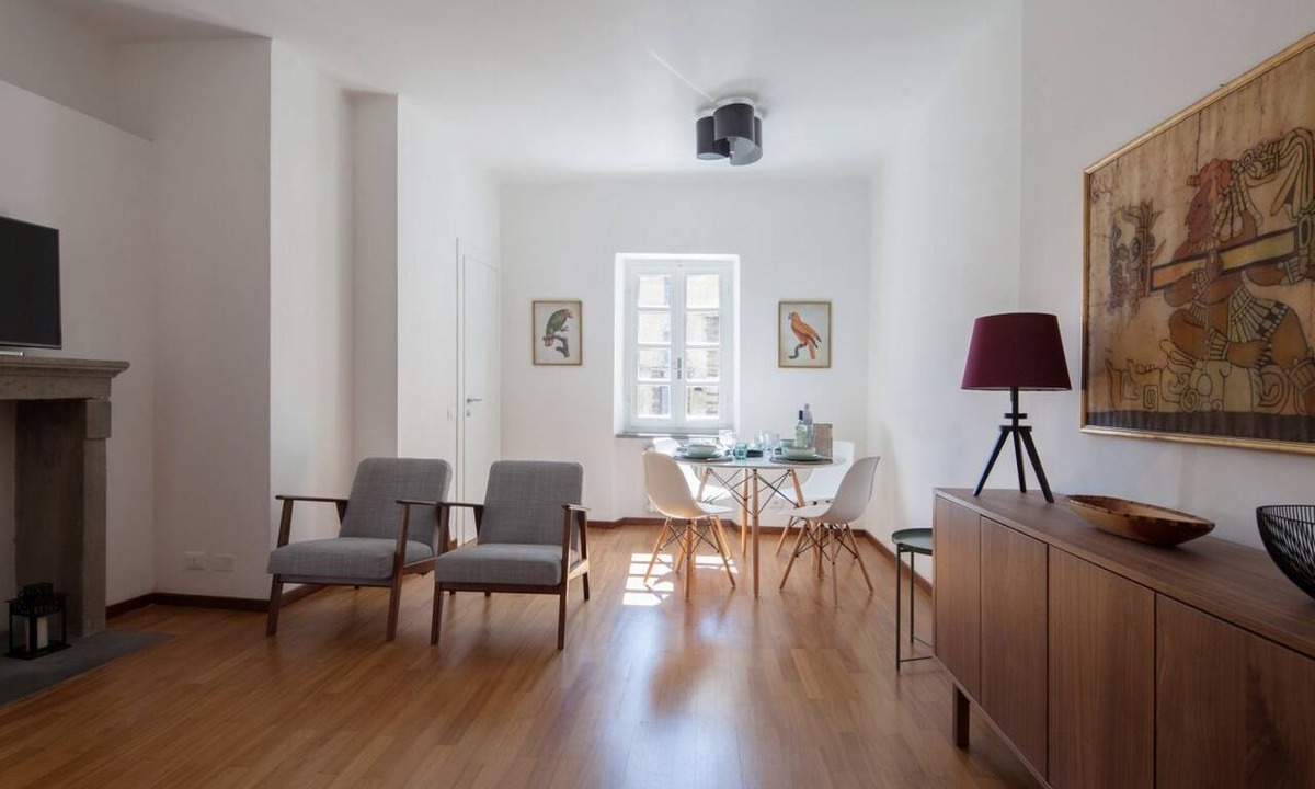 La Spezia Historic Centre Apartment | Vicolo Apartment: 2BDR, 2,5BTH, AC, Free Parking 600m walk, 10' trains and ferry