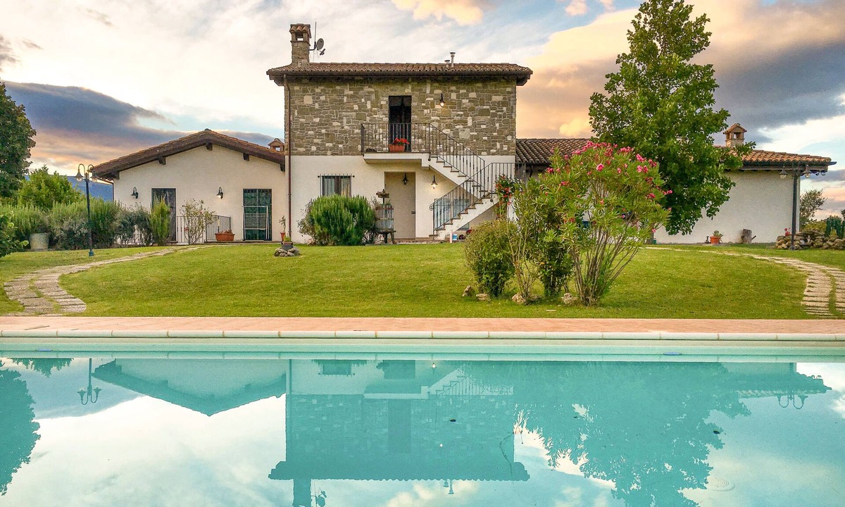 Lidarno Bed & Breakfast | Villa Barbarossa